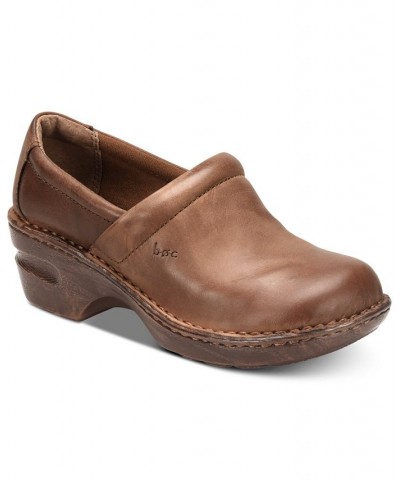 Women's Peggy Comfort Clog Tan/Beige $37.80 Shoes