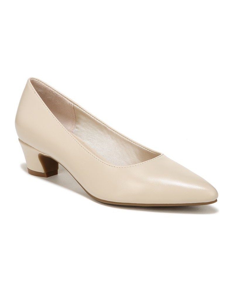 Minx Pumps Ivory/Cream $41.65 Shoes