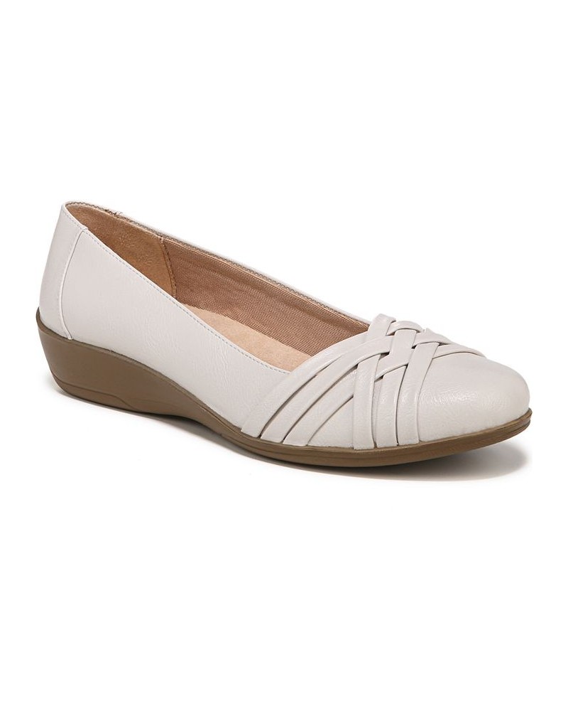 Incredible Slip-on Flats Ivory/Cream $37.60 Shoes