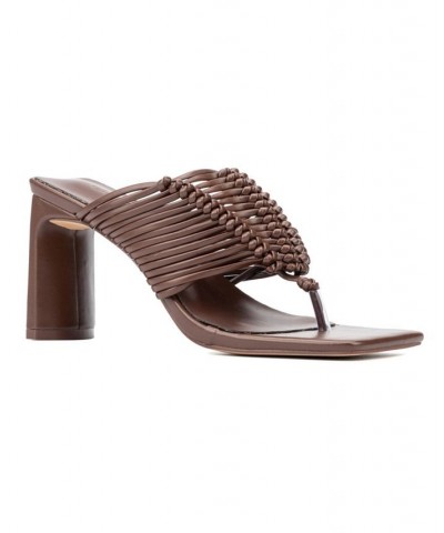 Women's Evianna Weave Thong Sandal Brown $37.58 Shoes